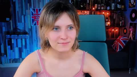 Snapshot of lolaasmus chatting on January 17, 8:02 am I consider myself the god Loki but life just calls me LOL online show from January 17, 8:02 am