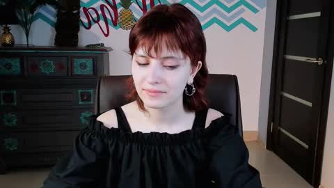 Snapshot of lolaasmus chatting on March 11, 11:44 am I consider myself the god Loki but life just calls me LOL online show from March 11, 11:44 am