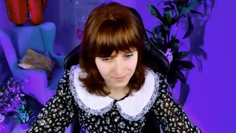 Snapshot of lolaasmus chatting on September 23, 5:10 am I consider myself the god Loki but life just calls me LOL online show from September 23, 5:10 am