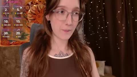 Snapshot of lolami_ chatting on March 19, 8:40 am lolami_ online show from March 19, 8:40 am