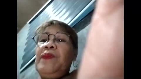 tey online show from October 30, 9:33 am