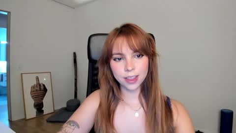 Lola doll online show from March 26, 6:24 pm