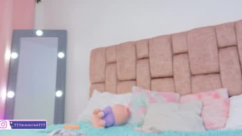 Lola online show from November 10, 3:44 pm