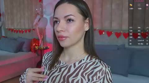 Snapshot of lolla_spencer chatting on February 15, 4:47 pm Lolla online show from February 15, 4:47 pm