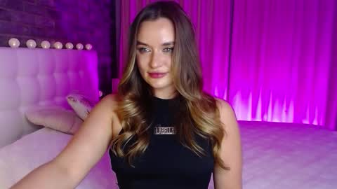 Victoria online show from February 17, 3:40 pm