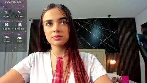 lolly18_ online show from September 12, 3:34 pm