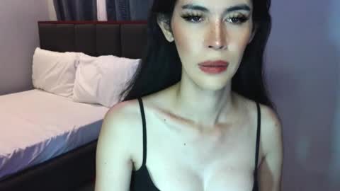 hana online show from November 3, 2:07 pm