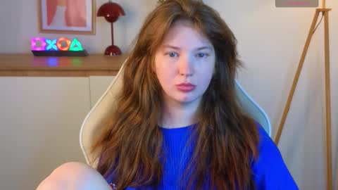 Snapshot of lolly_pump chatting on September 28, 1:16 pm Mona online show from September 28, 1:16 pm