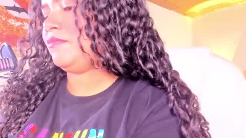 loly_marce online show from February 22, 8:09 pm