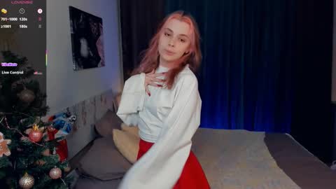 Lona online show from December 22, 6:49 pm