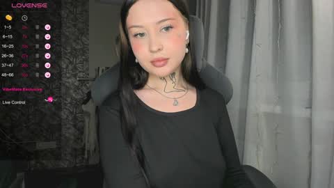 lona online show from December 29, 1:17 pm