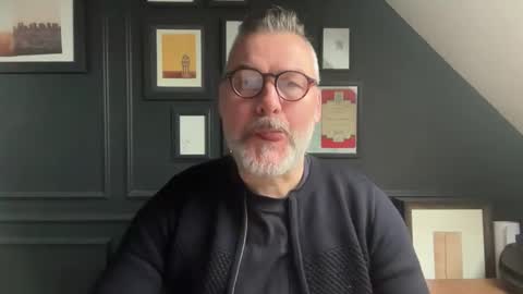 EnglishBear online show from February 19, 10:55 am