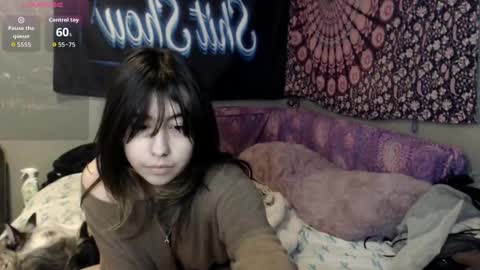 Snapshot of londonray chatting on September 24, 9:01 am londonray online show from September 24, 9:01 am