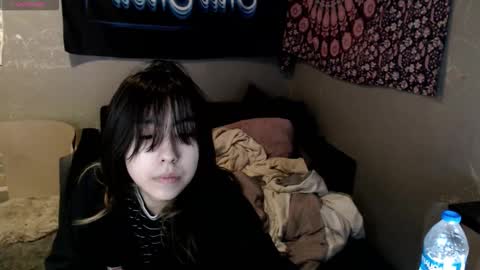 Snapshot of londonray chatting on October 22, 2:23 am londonray online show from October 22, 2:23 am