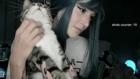 SABRINA online show from April 15, 7:58 pm