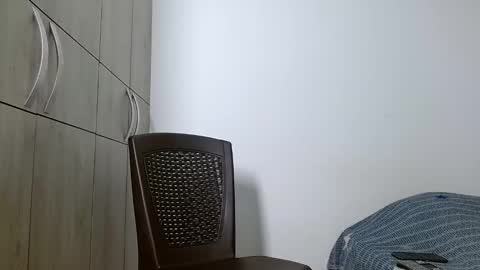 lonelydick2002 online show from September 9, 11:21 am