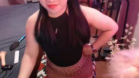 Snapshot of lonelysofia6969 chatting on May 11, 6:38 pm lonelysofia6969 online show from May 11, 6:38 pm