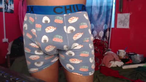 Snapshot of longdickservice01 chatting on December 13, 10:30 am professionalbreastsucker online show from December 13, 10:30 am