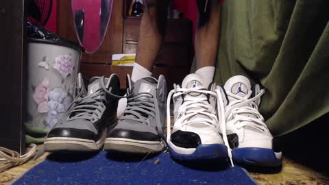 Snapshot of longdickservice01 chatting on December 21, 10:17 am professionalbreastsucker online show from December 21, 10:17 am