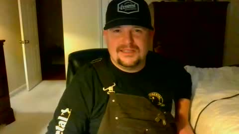 Snapshot of longlastingviking chatting on December 16, 1:21 am longlastingviking online show from December 16, 1:21 am
