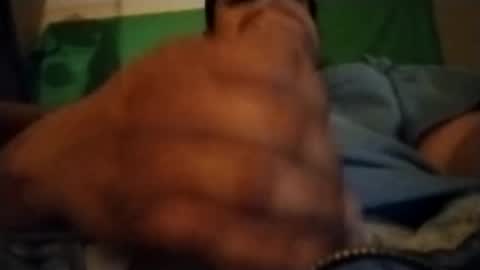 Snapshot of longone2600 chatting on March 3, 8:16 am longone2600 online show from March 3, 8:16 am