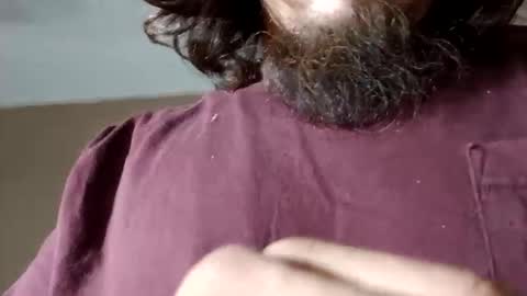 Snapshot of longone2600 chatting on October 28, 6:28 am longone2600 online show from October 28, 6:28 am