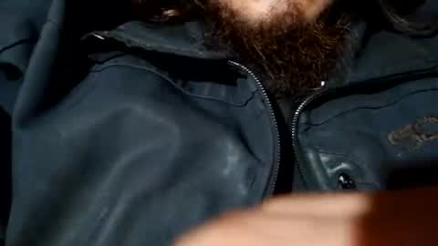 Snapshot of longone2600 chatting on November 1, 2:02 am longone2600 online show from November 1, 2:02 am