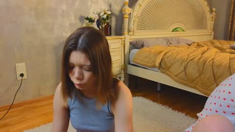  Adele Ellie and Lou   Sally Dana and Bonnie online show from March 2, 12:45 pm