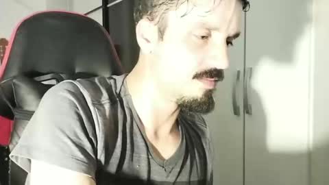 Lucas online show from January 20, 6:32 pm