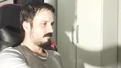 Lucas online show from February 17, 3:31 pm