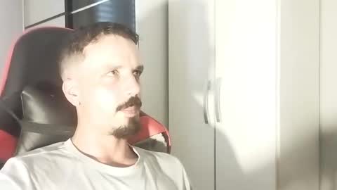 Lucas online show from February 24, 2:48 pm