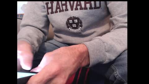 Snapshot of looking469 chatting on January 23, 4:04 pm looking469 online show from January 23, 4:04 pm