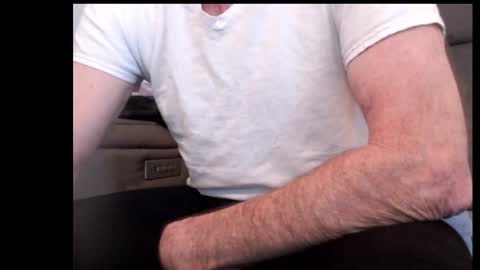 Snapshot of looking469 chatting on November 12, 6:30 pm looking469 online show from November 12, 6:30 pm