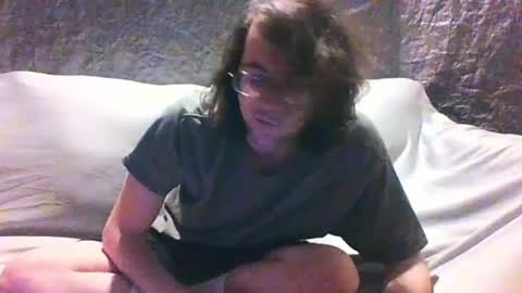 Snapshot of loonerangel chatting on February 3, 10:11 pm LoonerAngel online show from February 3, 10:11 pm