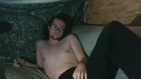 Snapshot of loonerangel chatting on February 7, 11:01 am LoonerAngel online show from February 7, 11:01 am