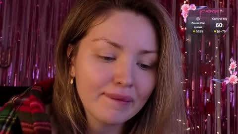 Snapshot of lora_amber chatting on April 21, 3:07 pm Lora online show from April 21, 3:07 pm
