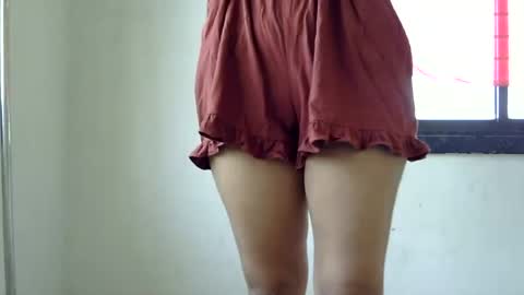 Snapshot of loraa_baby chatting on July 15, 3:23 am Loraa online show from July 15, 3:23 am