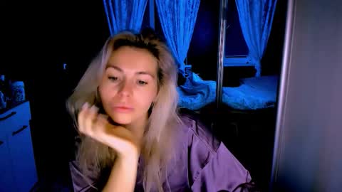 Lora online show from November 21, 2:43 am