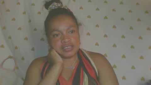 Snapshot of lorahxvane chatting on May 8, 10:09 am LorahxVane online show from May 8, 10:09 am