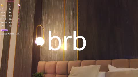 Snapshot of loraineluff chatting on February 3, 9:07 pm Loraine online show from February 3, 9:07 pm