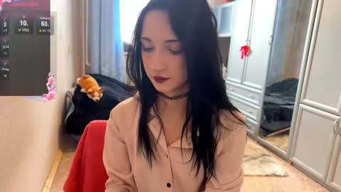 Snapshot of loraleeownby chatting on February 3, 6:40 am Hello there im Luna Im new here Lets have fun online show from February 3, 6:40 am