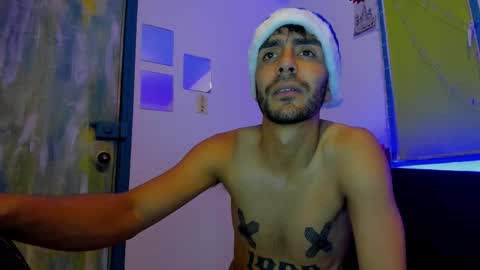 Snapshot of lord_apoloo chatting on December 19, 2:35 pm Apolo online show from December 19, 2:35 pm