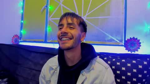 Snapshot of lord_apoloo chatting on January 8, 1:57 pm Apolo online show from January 8, 1:57 pm