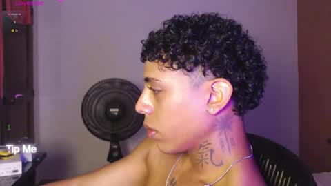 Snapshot of lord_dainn chatting on May 12, 1:03 am lord_dainn online show from May 12, 1:03 am