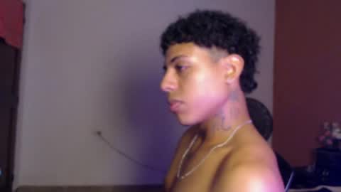 Snapshot of lord_dainn chatting on May 14, 3:24 am lord_dainn online show from May 14, 3:24 am