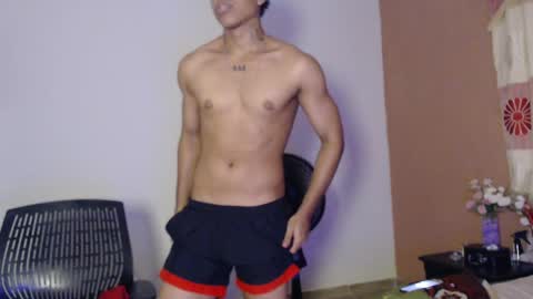 Snapshot of lord_dainn chatting on May 16, 2:19 am lord_dainn online show from May 16, 2:19 am