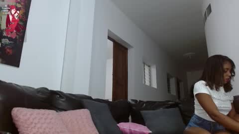 lorelei_pink online show from September 13, 5:07 am