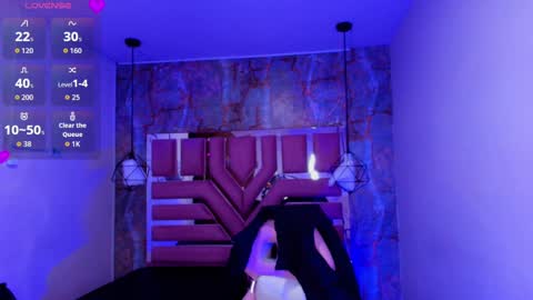 lorem_adams online show from September 13, 11:10 am