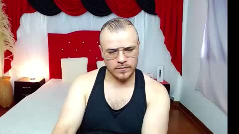 Snapshot of lorena_y_martin chatting on October 3, 8:50 pm lorea y martin online show from October 3, 8:50 pm