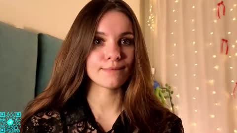 Chloe for Fan BlackHole online show from February 19, 6:04 pm